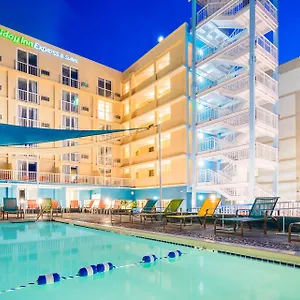 *** Hotel Express & Bahamas